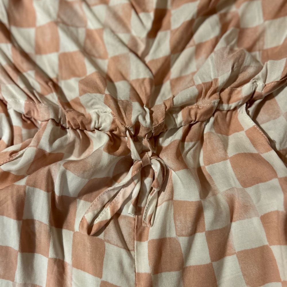 Pink checkered romper - Picture 3 of 5